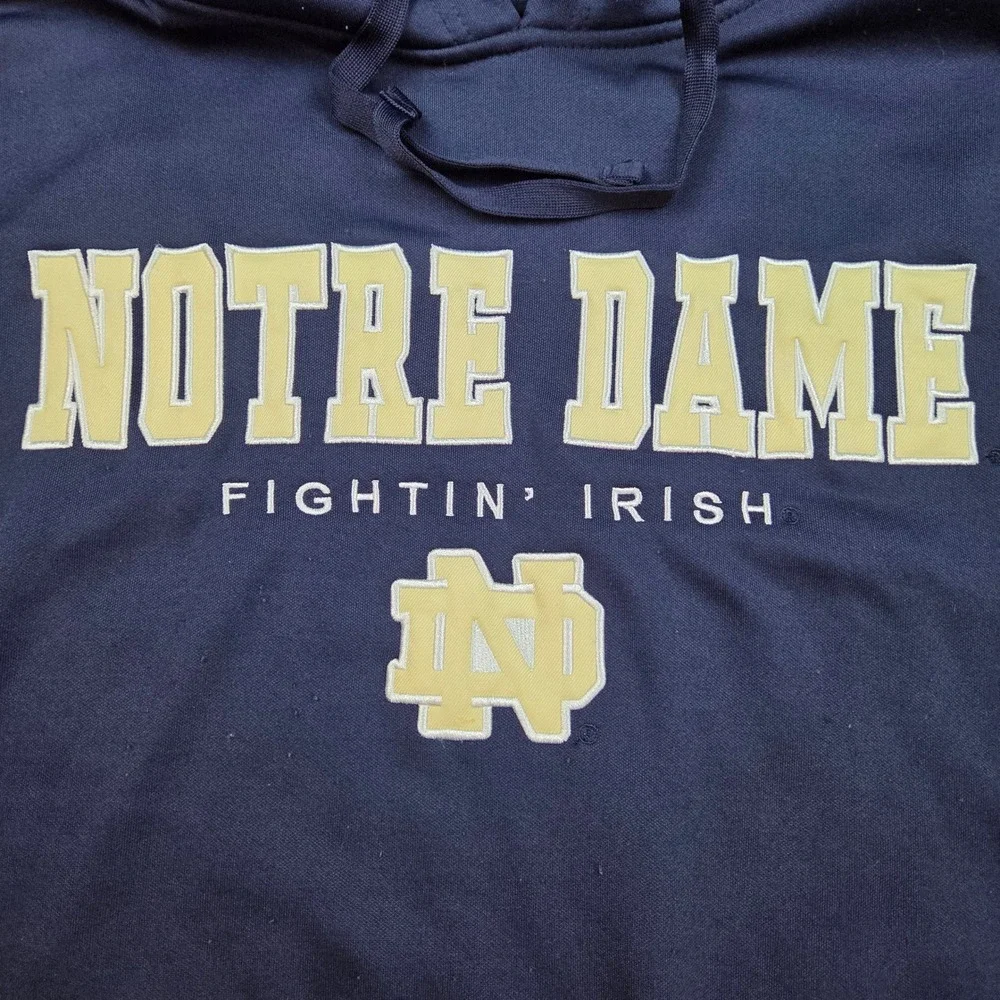 Colosseum Notre Dame Hoodie Mens M Fighting Irish Embroidered Sweatshirt Navy